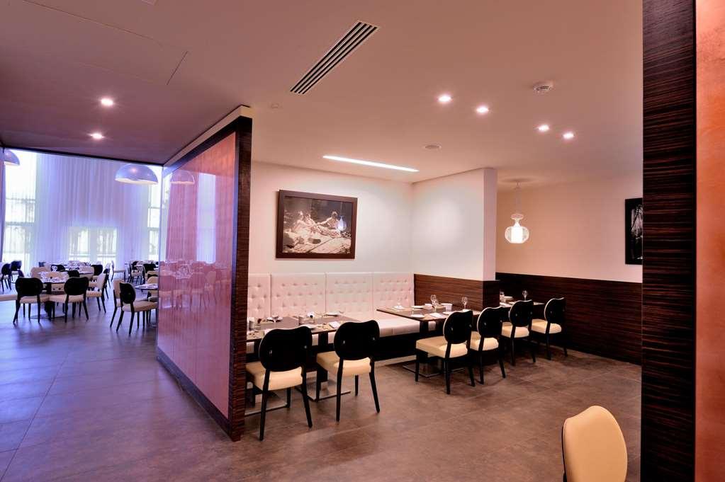 肯兹西迪马鲁夫酒店 4*